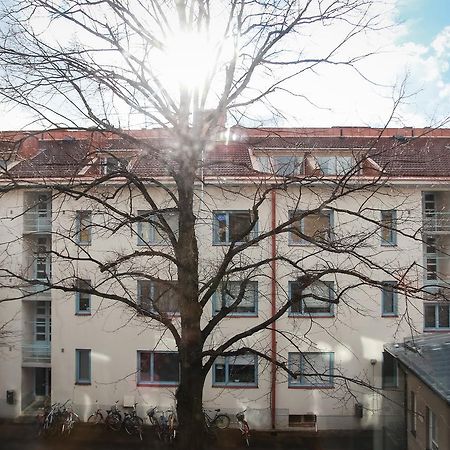 Cozy Studio Next To Bus Station Турку Екстер'єр фото
